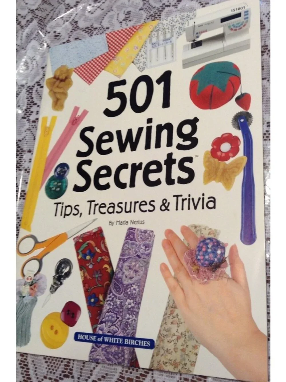 VTG 501 Sewing Secrets Tips Treasures & Trivia Book Maria Nerius Craft Projects